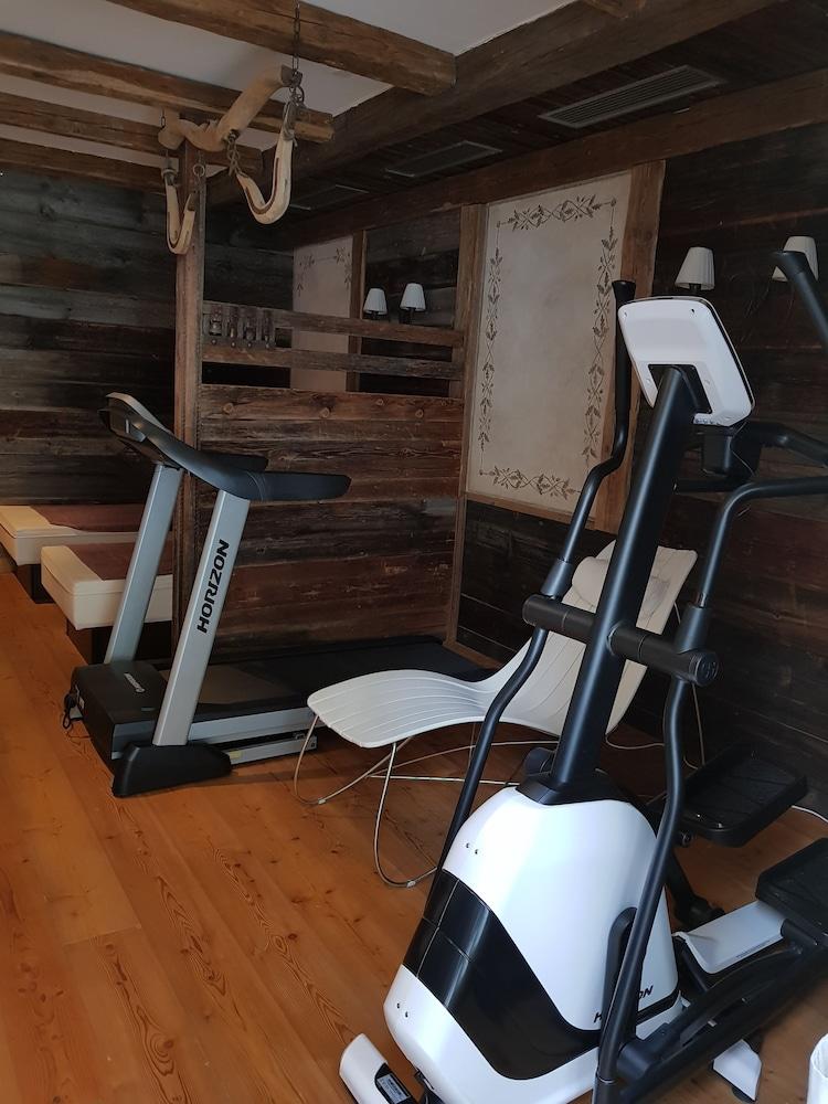 Maribel Hotel Madonna Eksteriør bilde