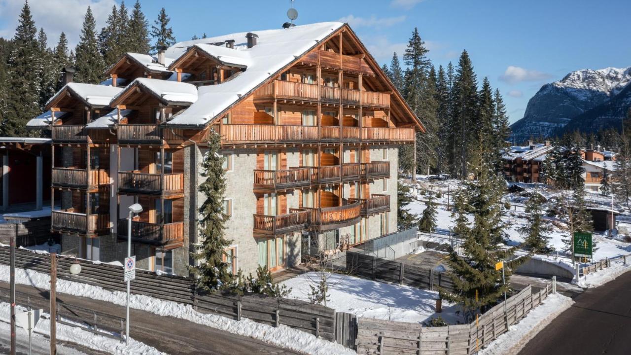 Maribel Hotel Madonna Eksteriør bilde