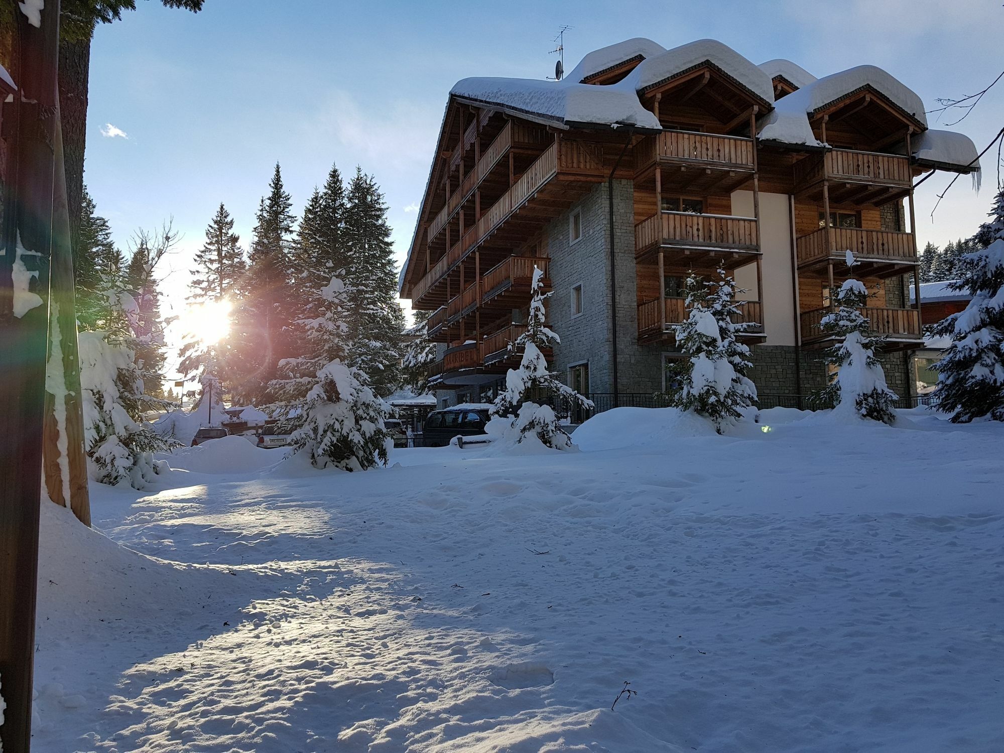 Maribel Hotel Madonna Eksteriør bilde